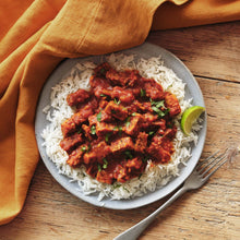Load image into Gallery viewer, Tiba Tempeh Curry-Spiced Pieces 200g

